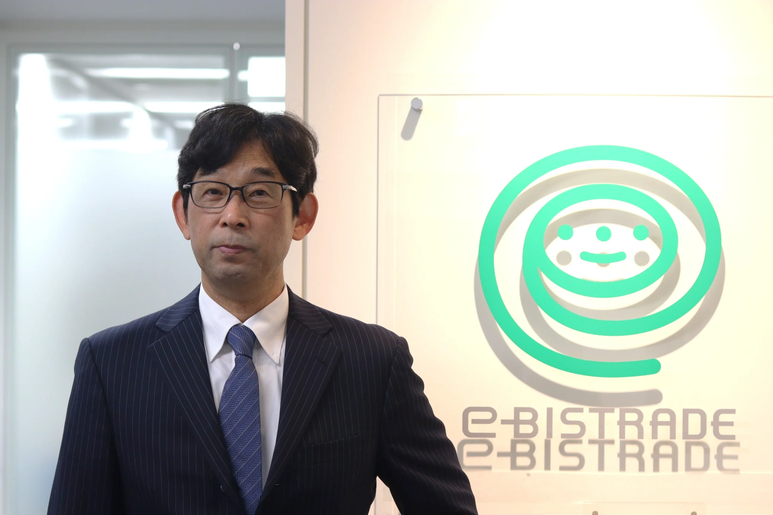 TopVoiceインタビュー記事_イービストレード株式会社_代表取締役社長_寺井良治様